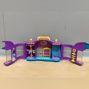 Vintage Polly Pocket Closet